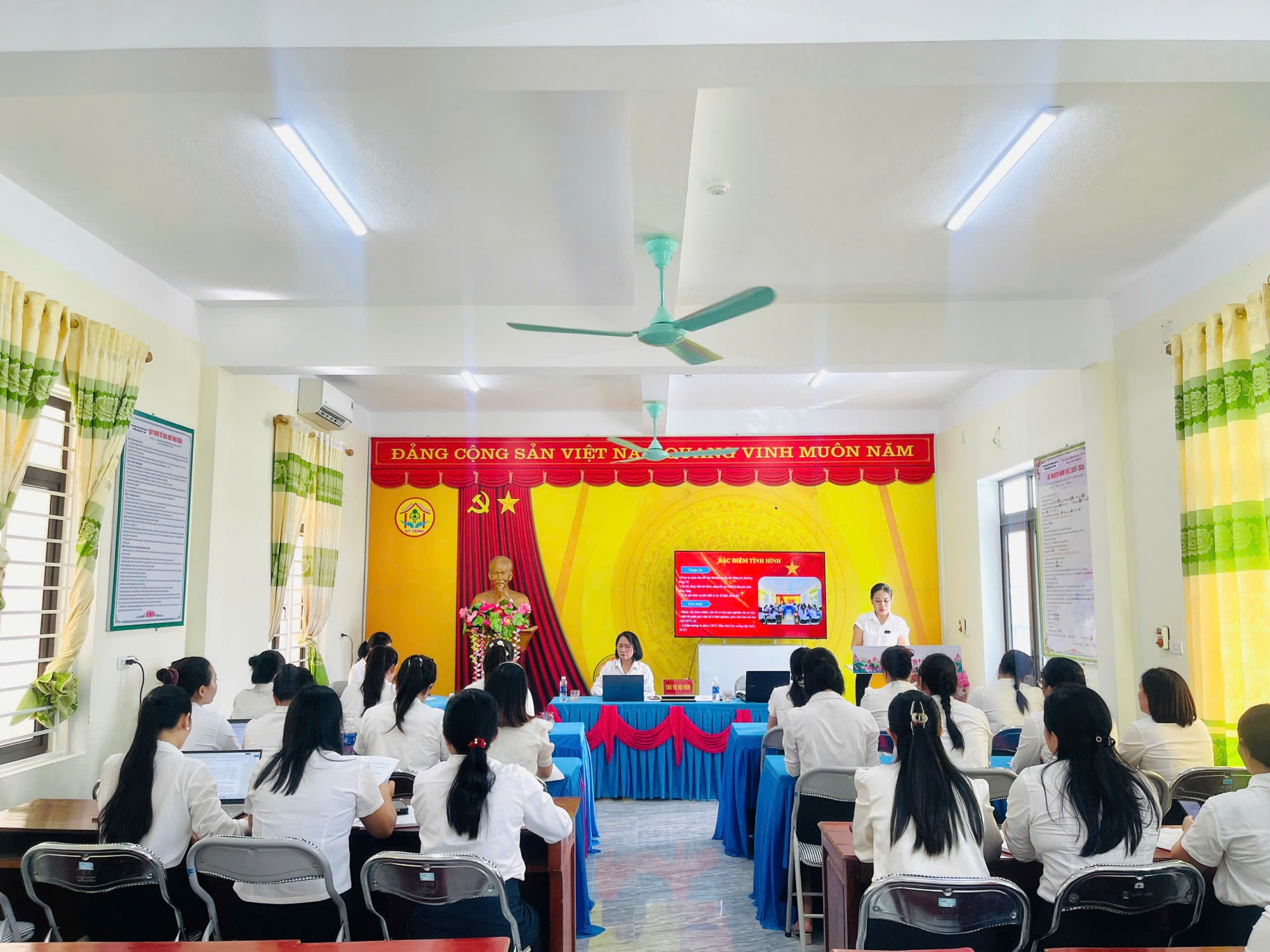 CHI BỘ TRƯỜNG MẦM NON KỲ TRINH ĐOÀN KẾT – TRÁCH NHIỆM – ĐỔI MỚI: DẤU ẤN THỰC HIỆN NHIỆM VỤ 6 THÁNG ĐẦU NĂM 2026